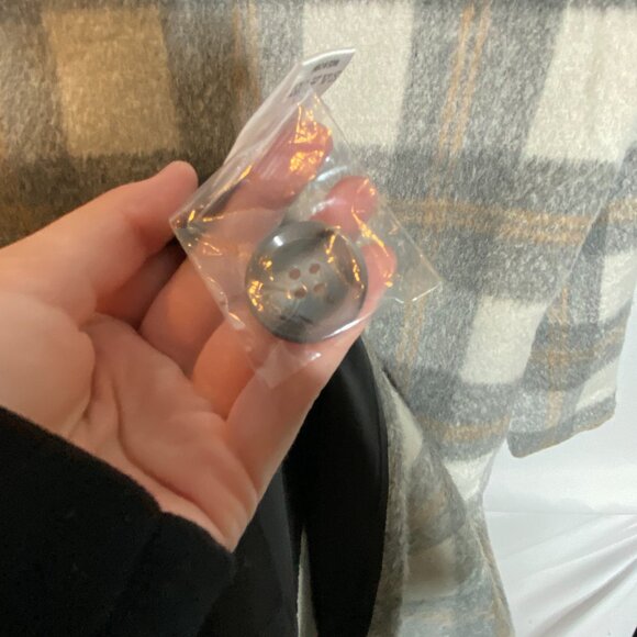 NWT Sage The Label Womens Charlie Plaid Long Coat XS - Ivory Gray Academia - Picture 14 of 16